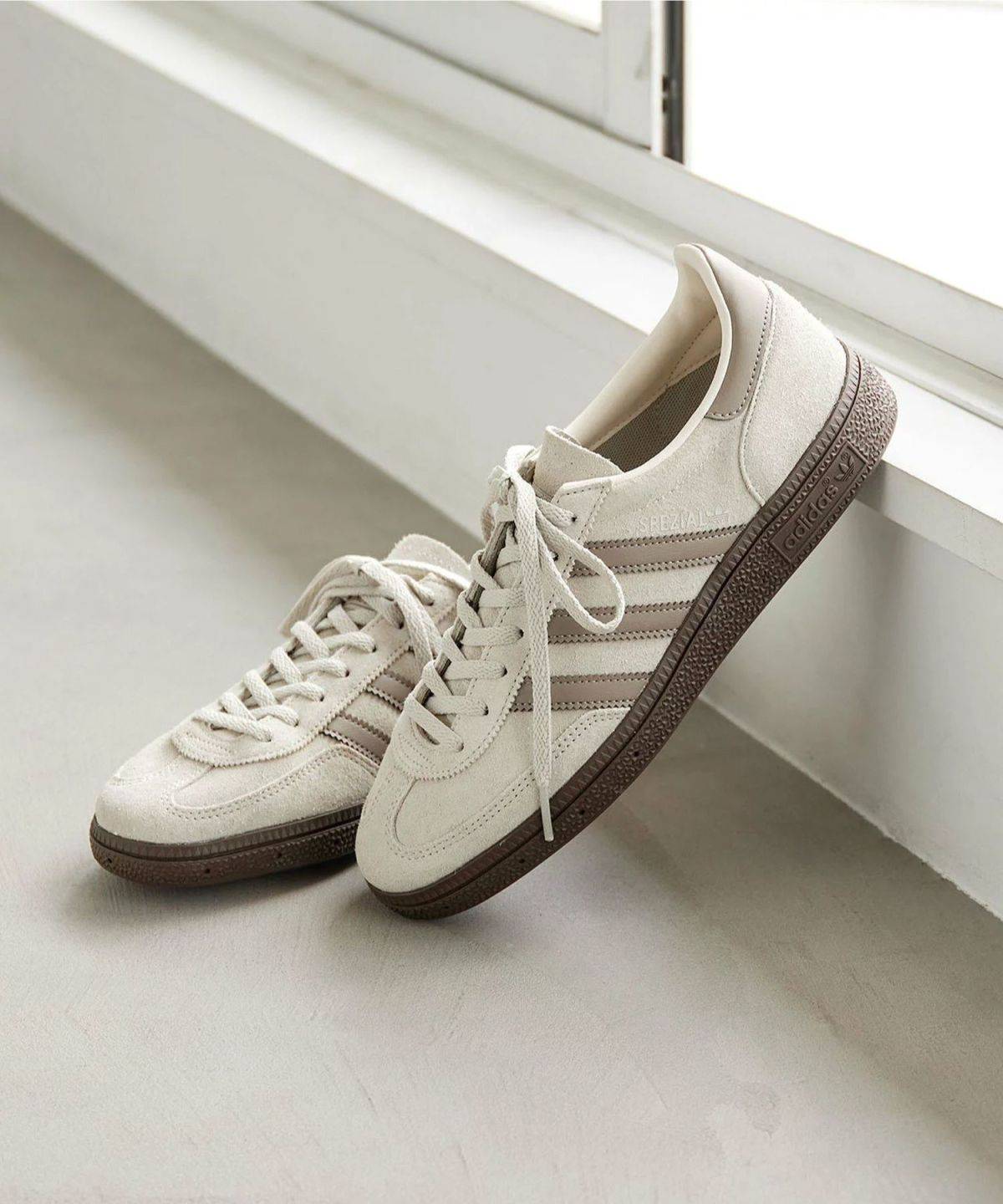 adidas 【別注】<adidas Originals>HANDBALL SPEZIAL スニーカー