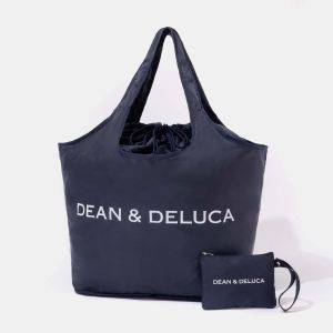 待望のコラボ！【雑誌の付録】DEAN＆DELUCA「大容量バッグ」と「ステンレスボトル」が同日発売