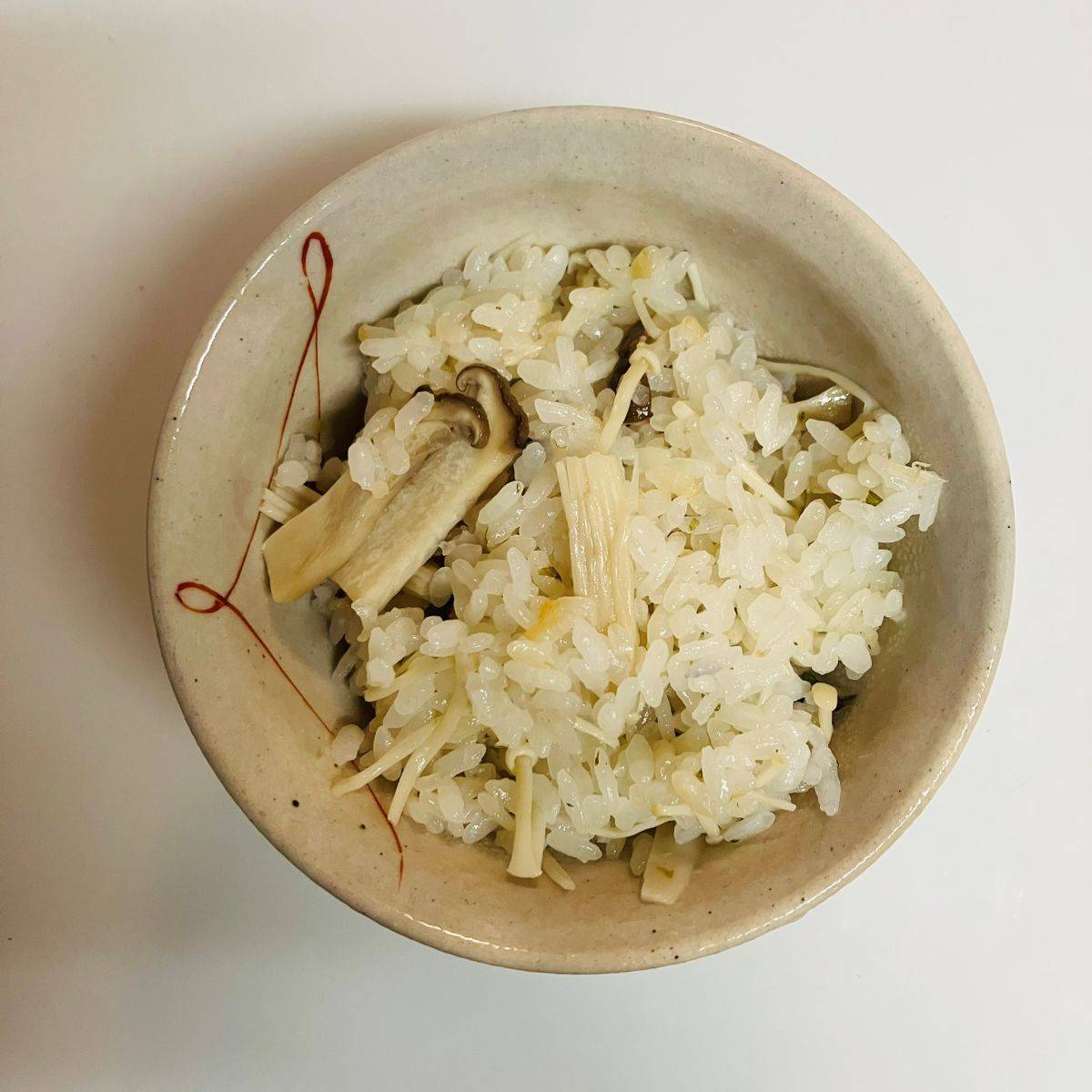 永谷園公式の「松茸風味のきのこごはん（エリンギ使用）」のレシピ