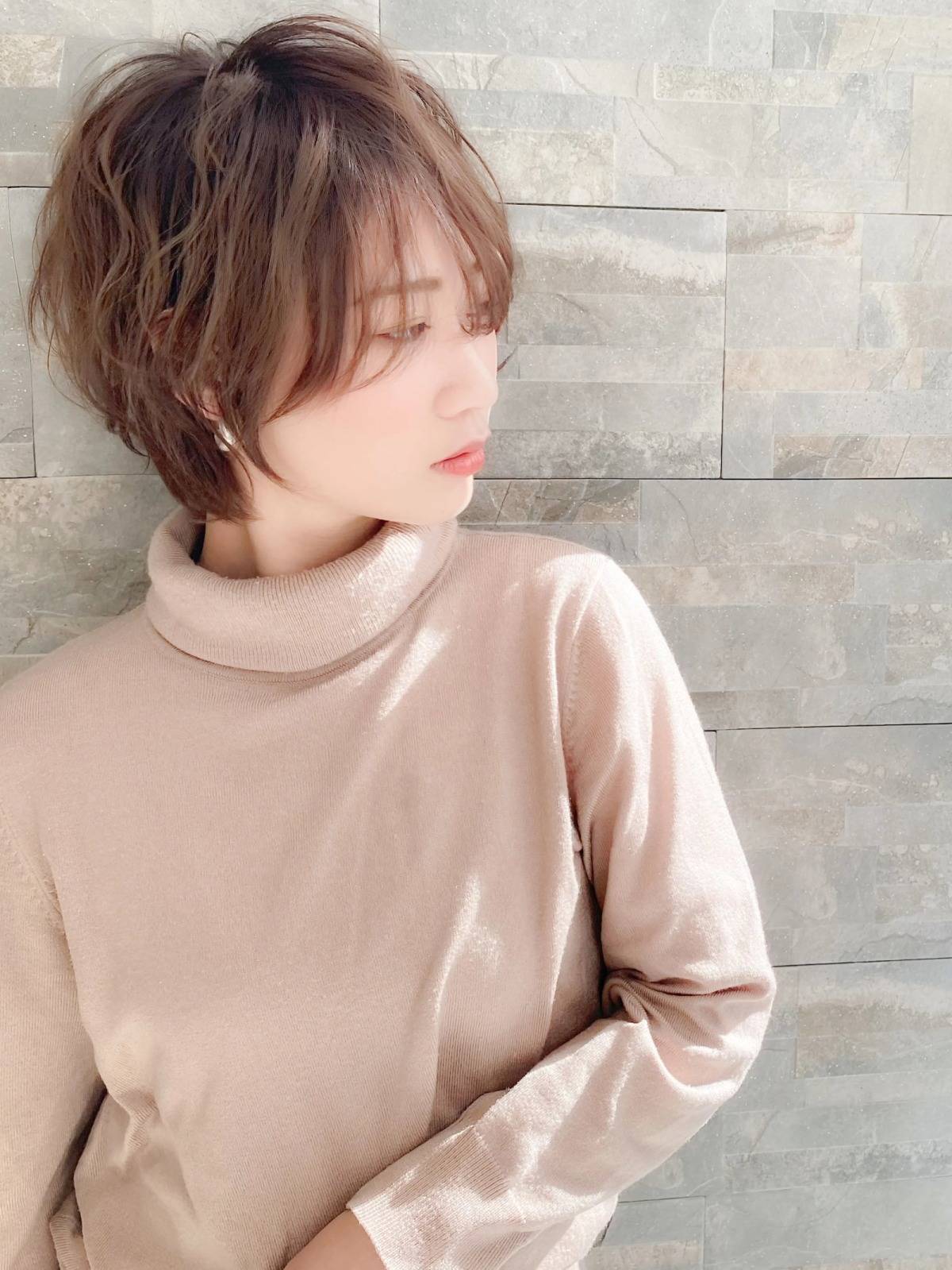 フェミニンなニュアンスショート