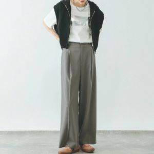 【GLOBAL WORK 】ひんやり感が嬉しい♡大人のモノトーンTシャツ「最高に今っぽい」「べたつかない」