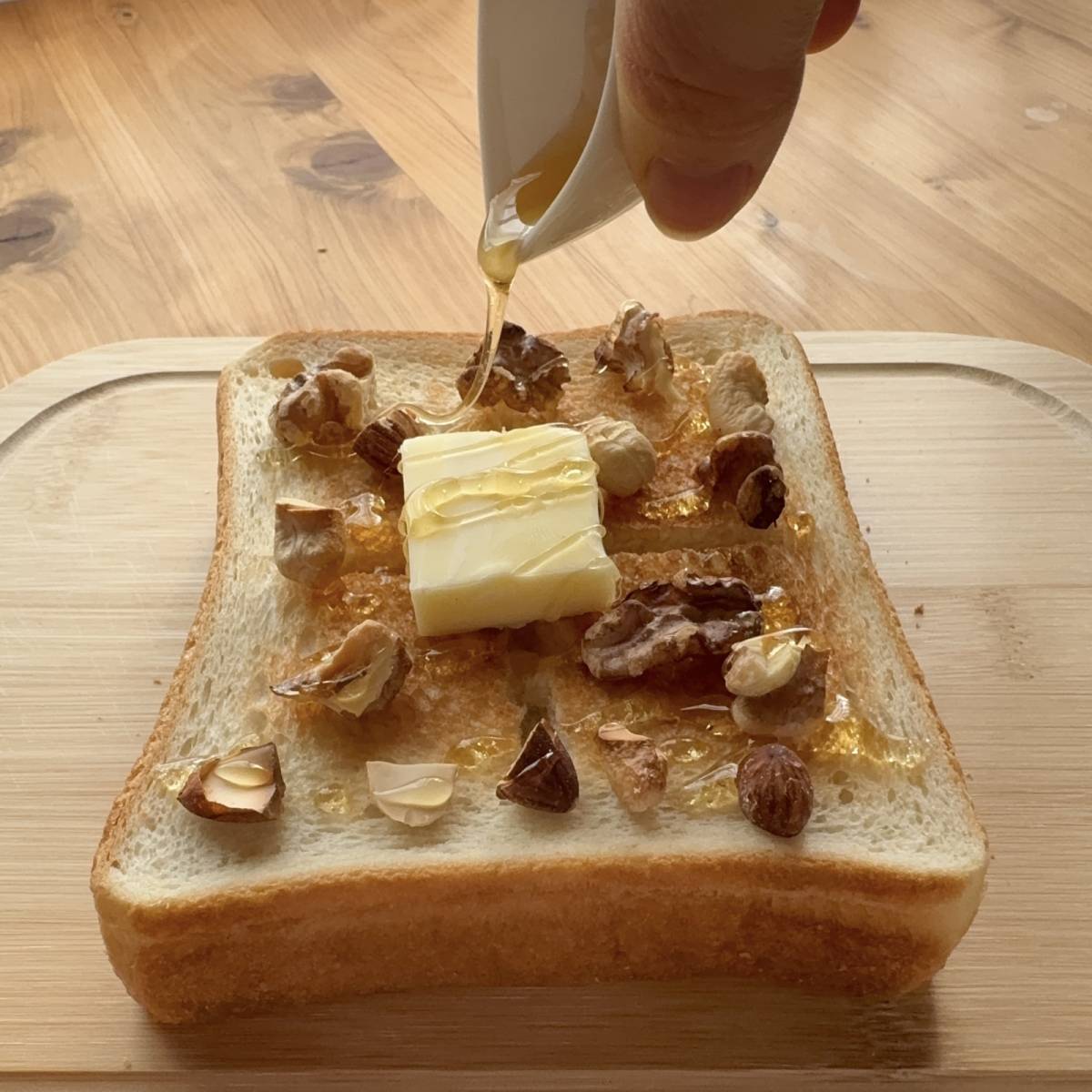 パスコ公式の「香ばしはちみつバタートースト」のレシピ