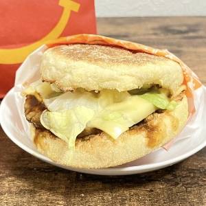 【マクドナルド】朝マックから新商品が発売中！実際に食べて本音レビューしてみた