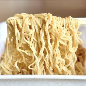 【ペヤング】食べ応え抜群の大人気フレーバーが発売中！実際に食べて本音レビューしてみた