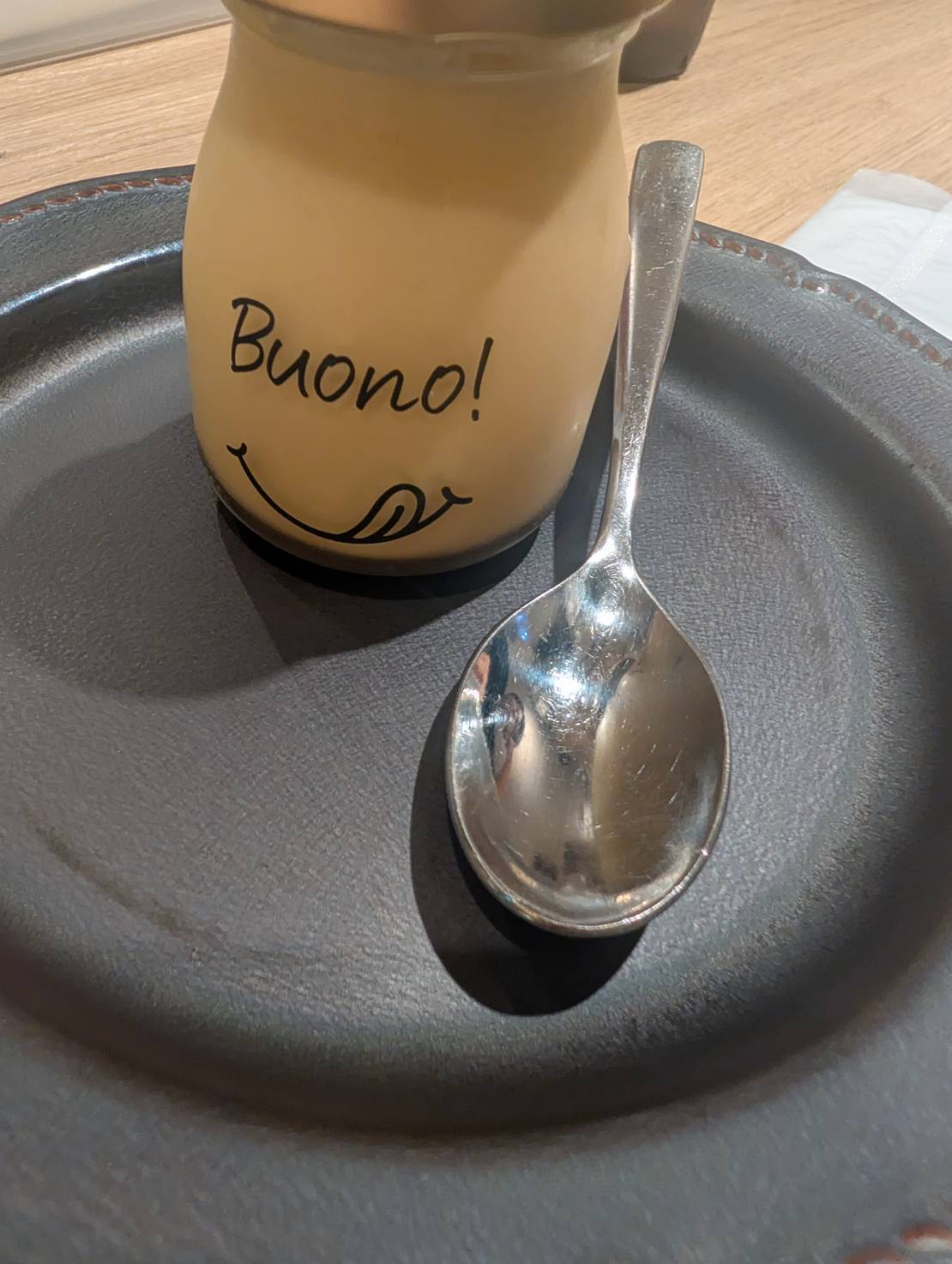 Buono! Pasta BASEGATE横浜関内店のプリン