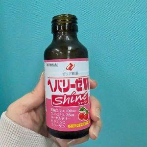 アセロラ味で飲みやすい！コラーゲン入りの「ヘパリーゼW シャイン」