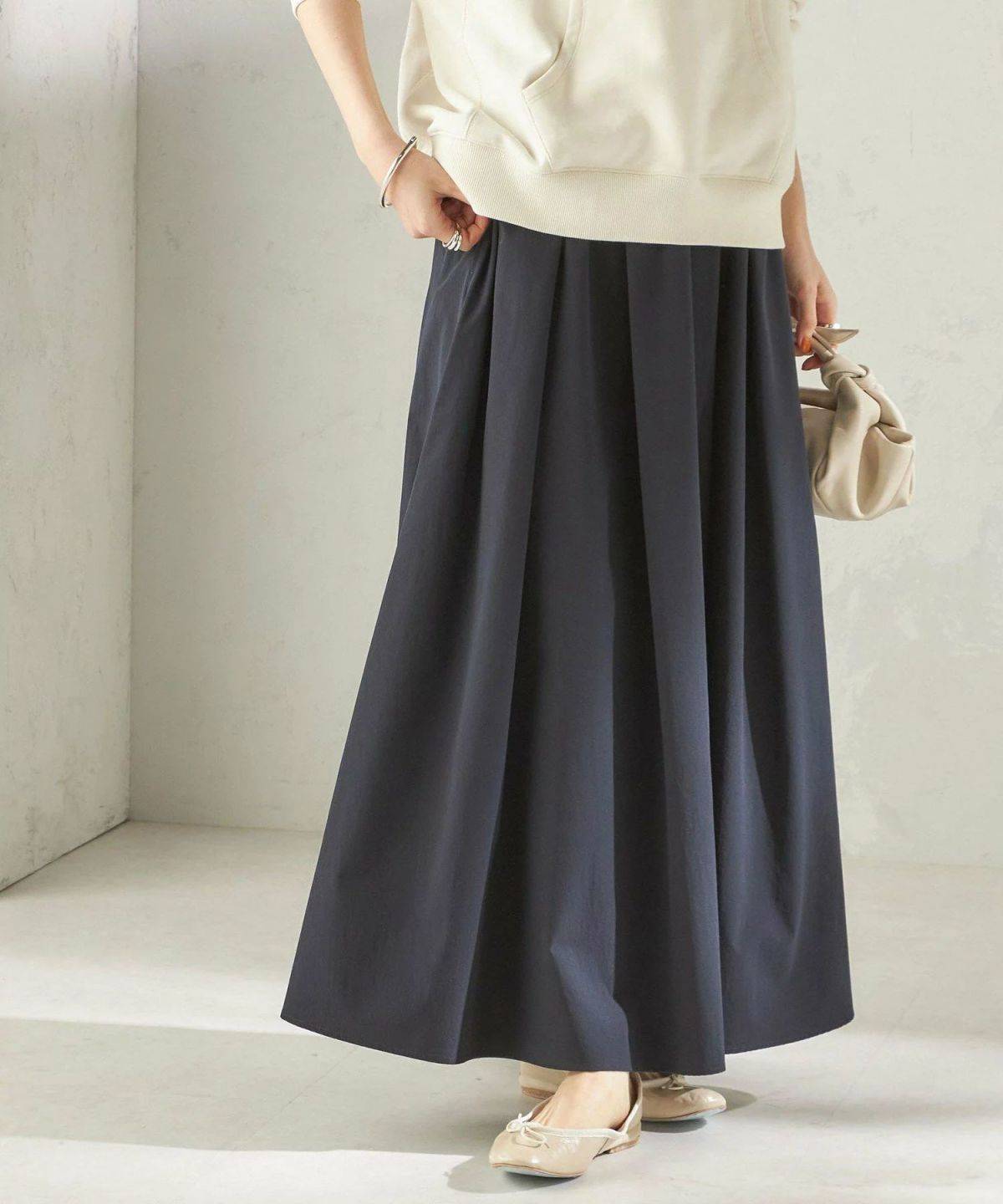 SHIPS WOMEN <接触冷感 / 撥水加工>TEXBRID(R) タフタ ギャザー スカート