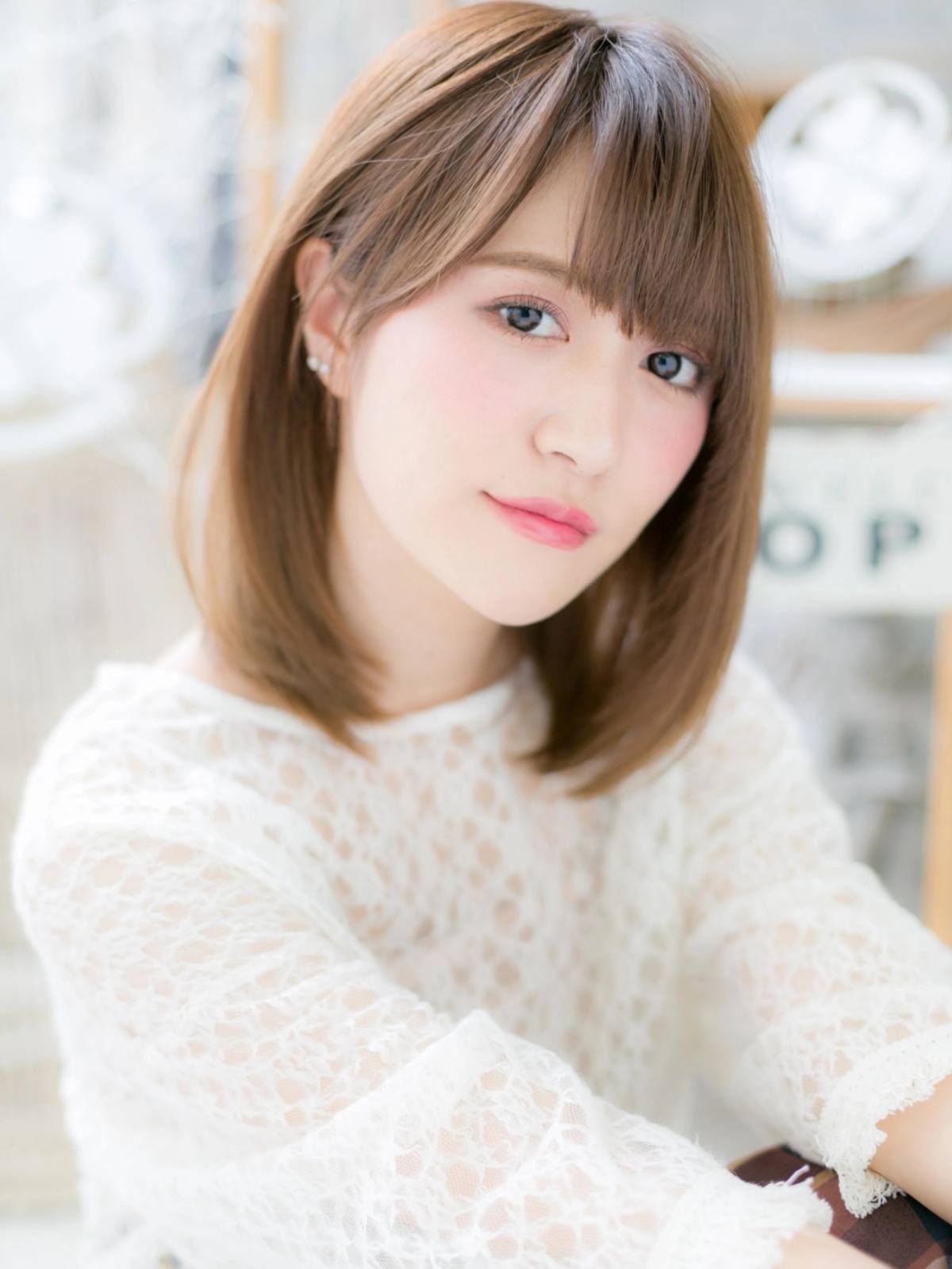 ストレートロングボブ