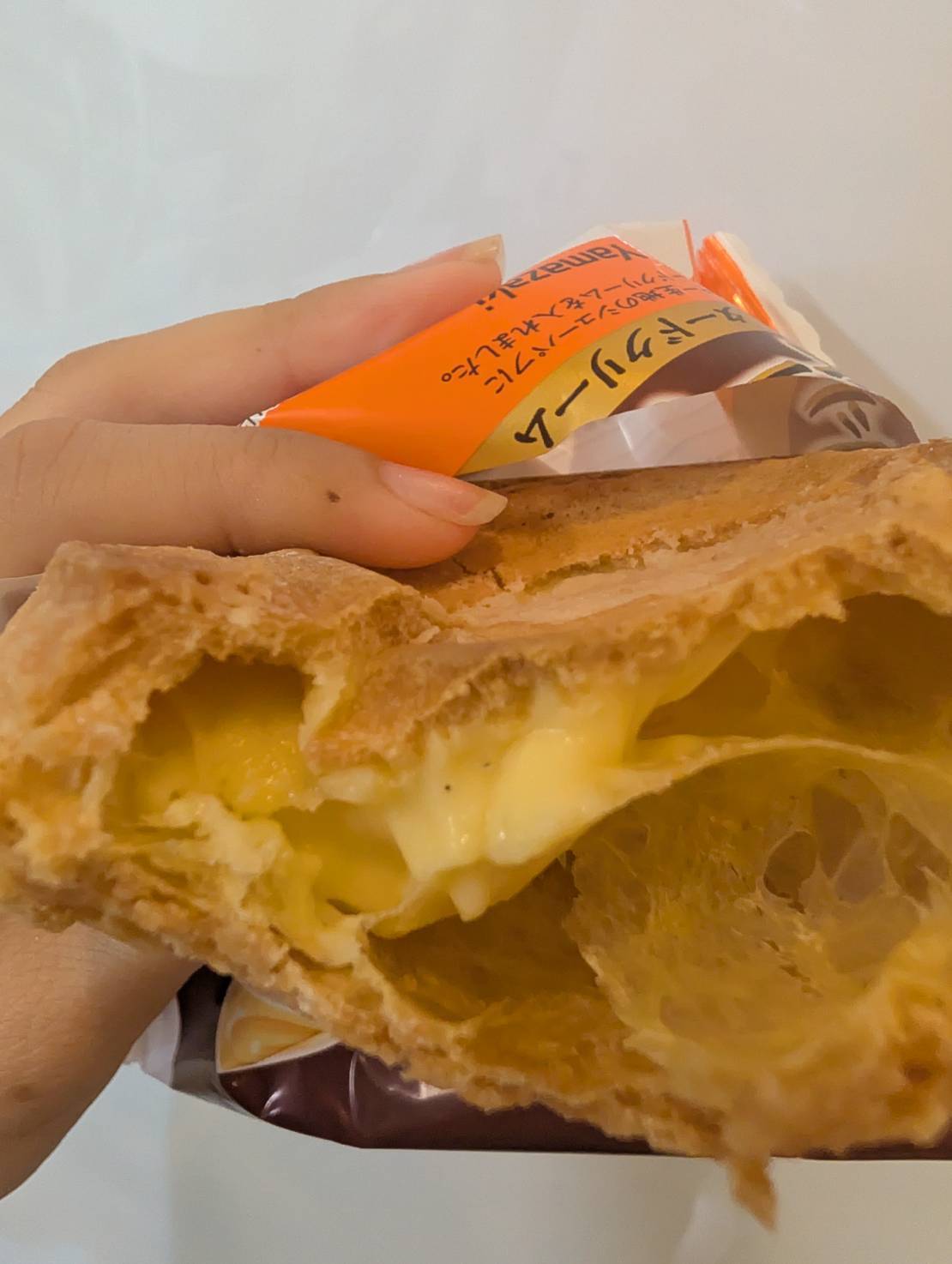 コスモスのクッキーシュー