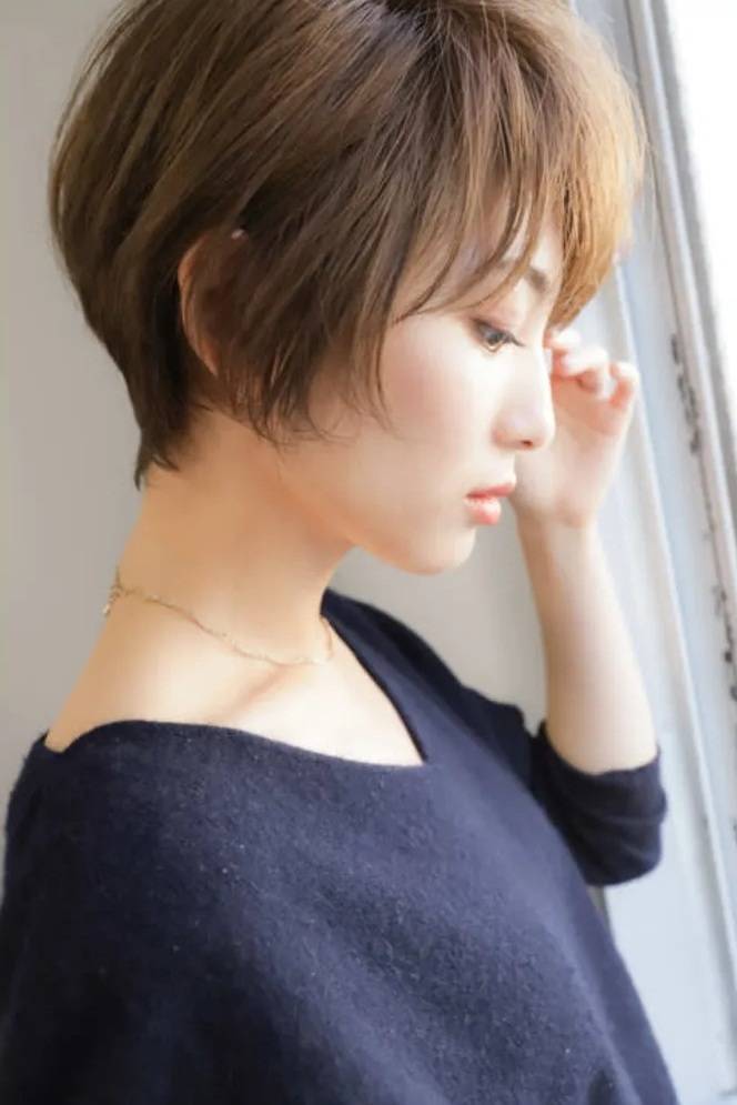 軽やかなナチュラルショート