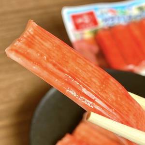もう3日連続で作ってる。切って煮るだけの「カニカマ」の簡単レシピ