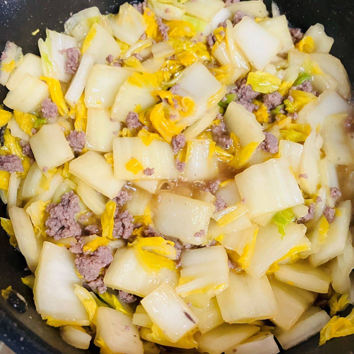 JAグループ公式の「白菜たまねぎ牛ひき肉の焼き肉だれ炒め」のレシピ