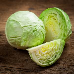 知らなきゃ損だわ。覚えておきたい「キャベツの葉＆芯」の簡単レシピ