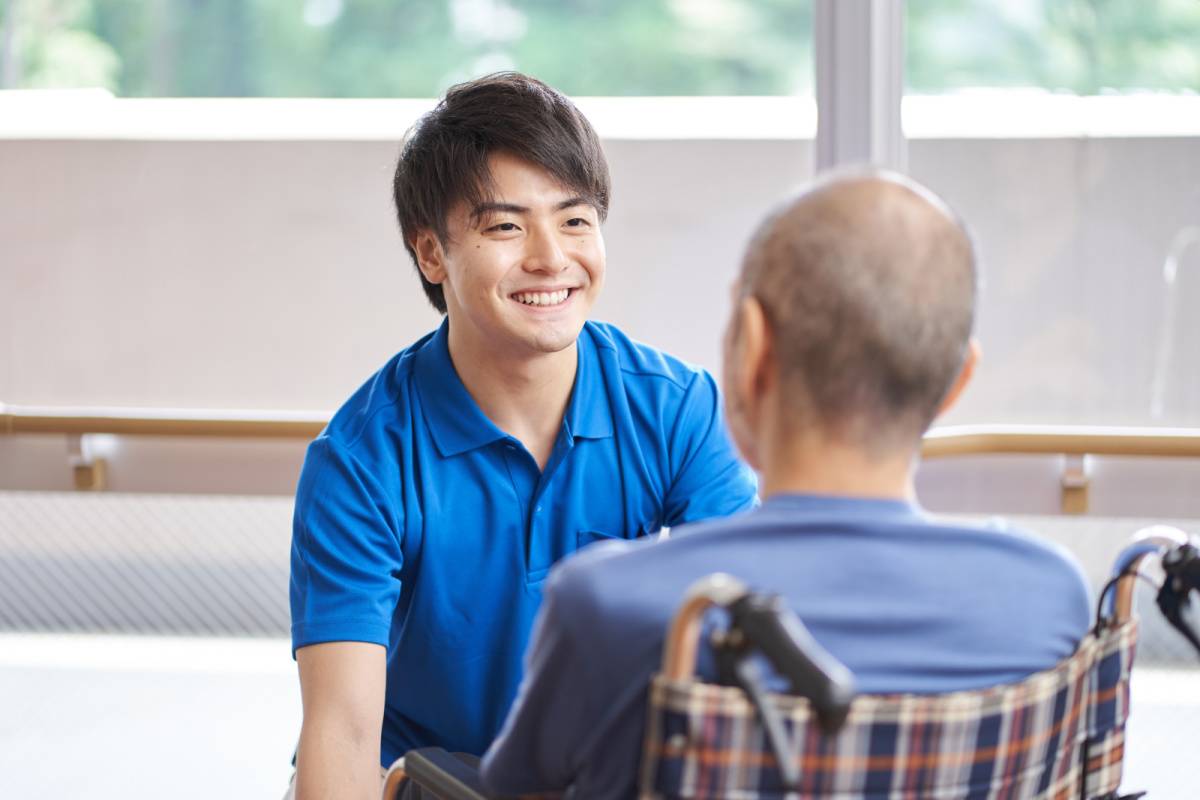 介護職の男性