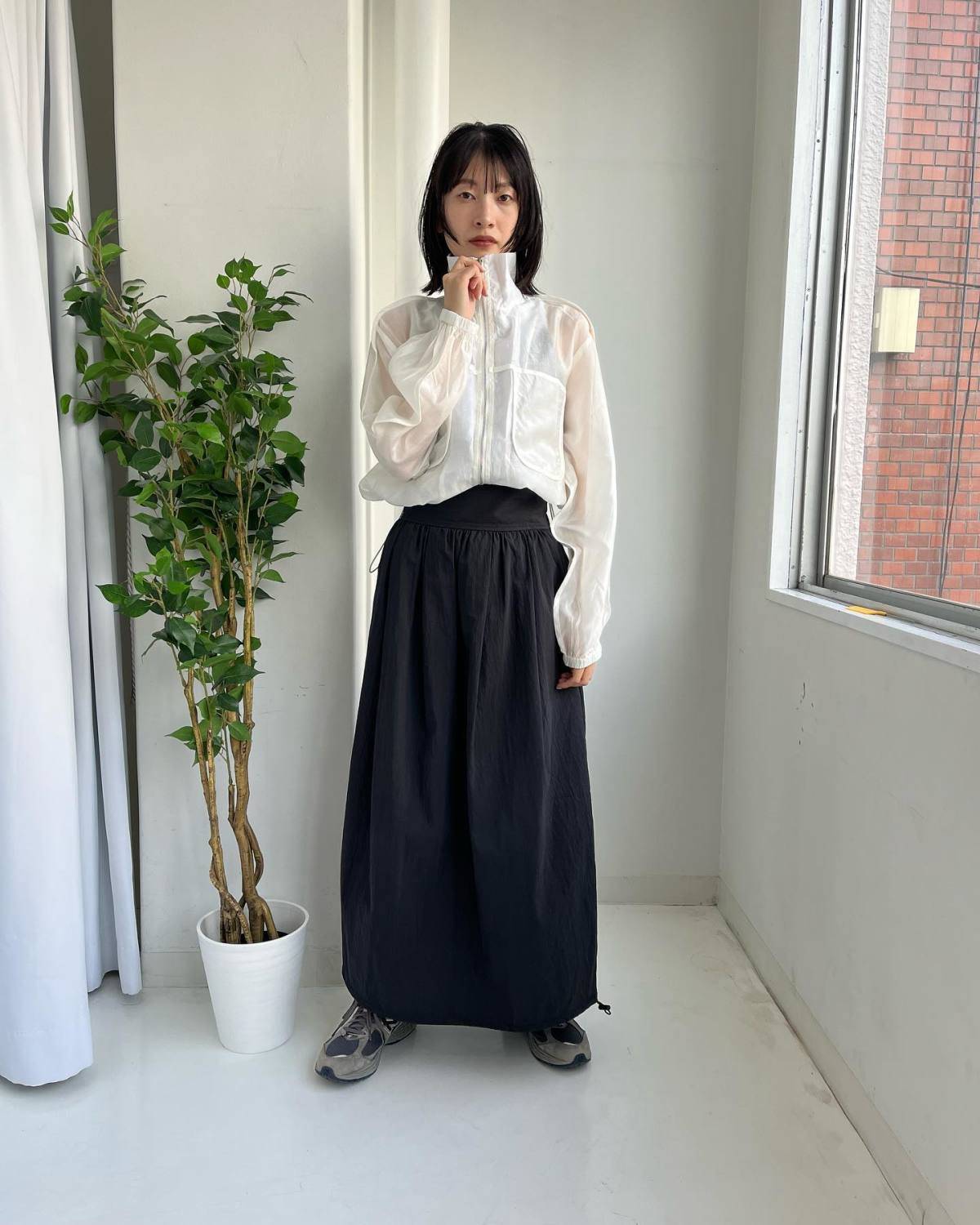 シアーブルゾン×ロングスカート
