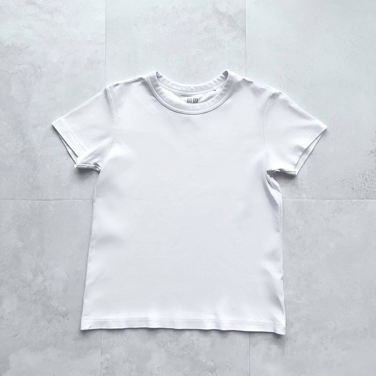 ユニクロのん白Tシャツ