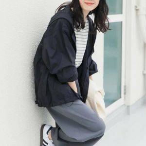 【軽めの羽織り3選】梅雨を快適＆おしゃれに乗り切りたい40代に◎「鞄からサッと取り出せる」