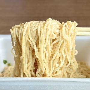 【ペヤング】期間限定の新作フレーバーが発売中♪実際に食べて正直レビューしてみた