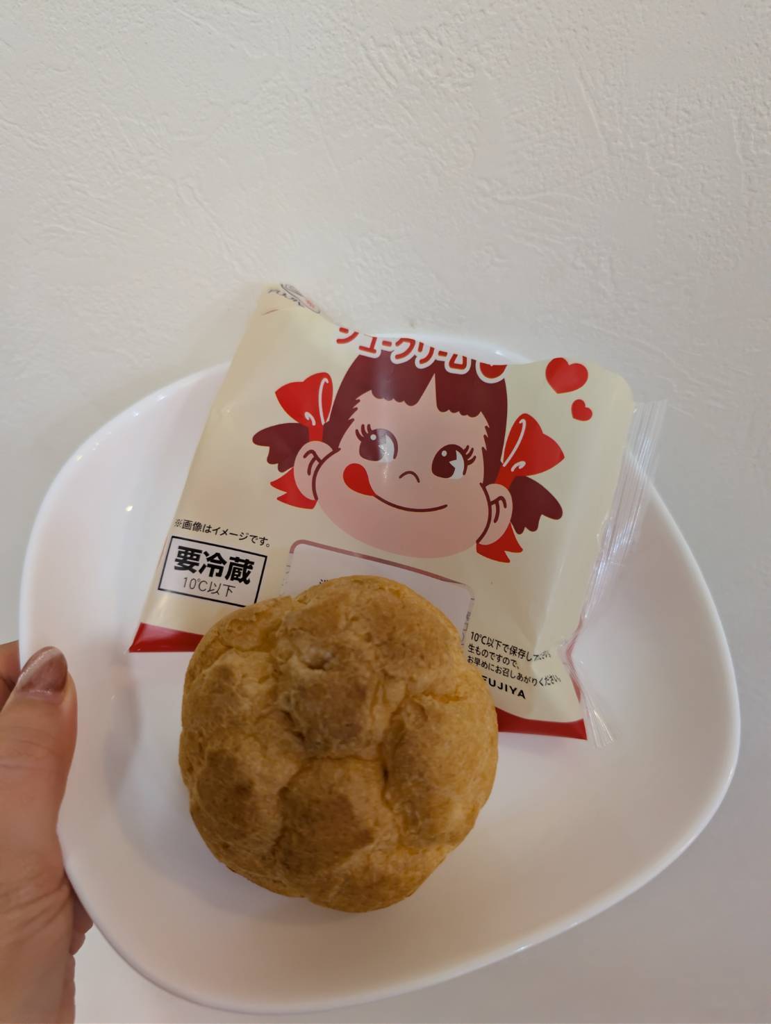 milky75thミルキーシュークリーム