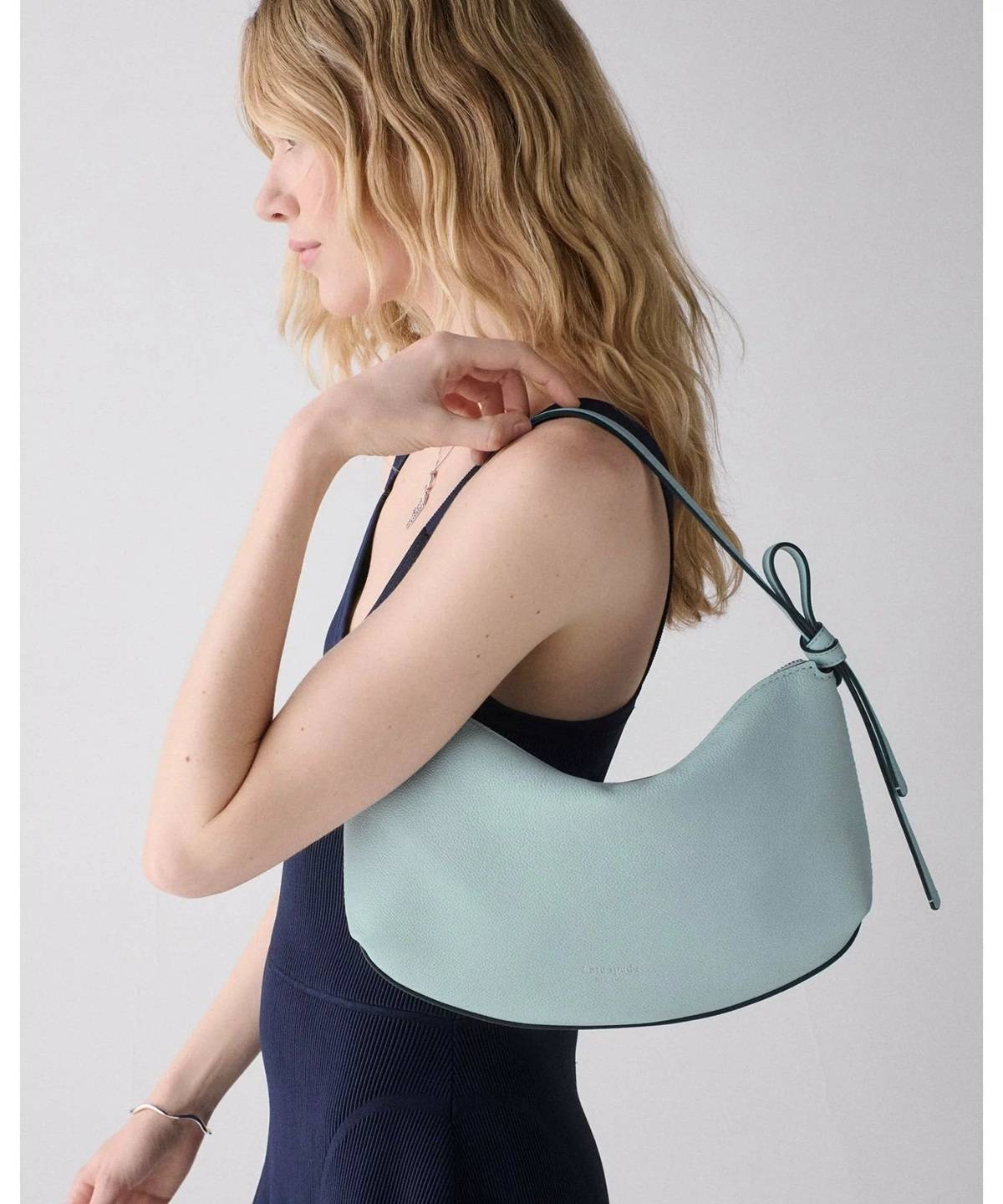 kate spade NEW YORK ループ ショルダー バッグ
