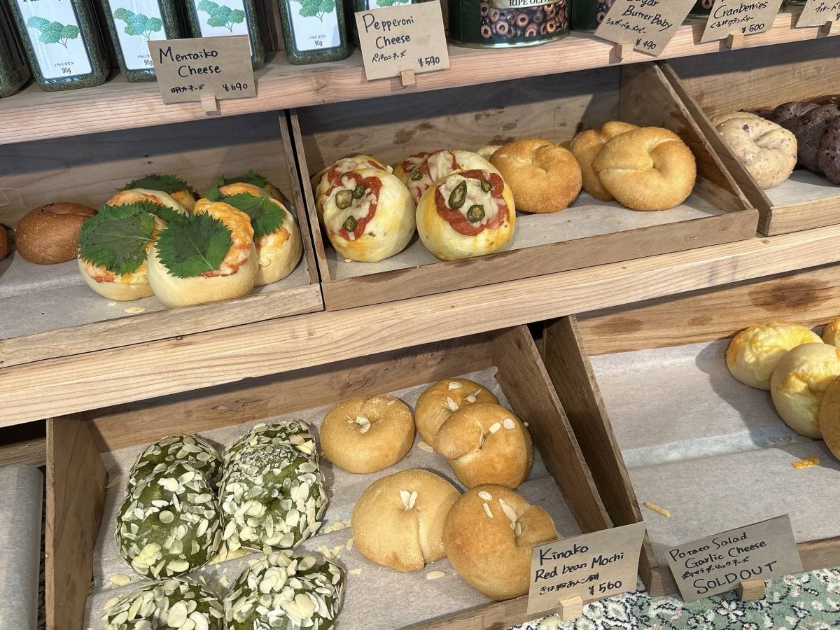 店内に並ぶベーグル