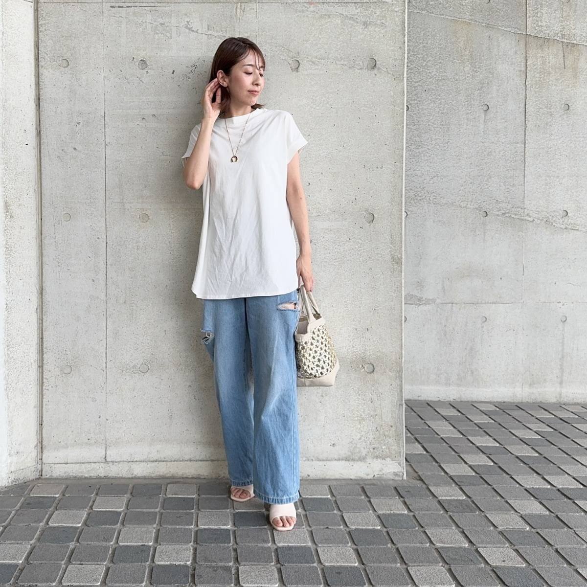 ロングTシャツを合わせる！