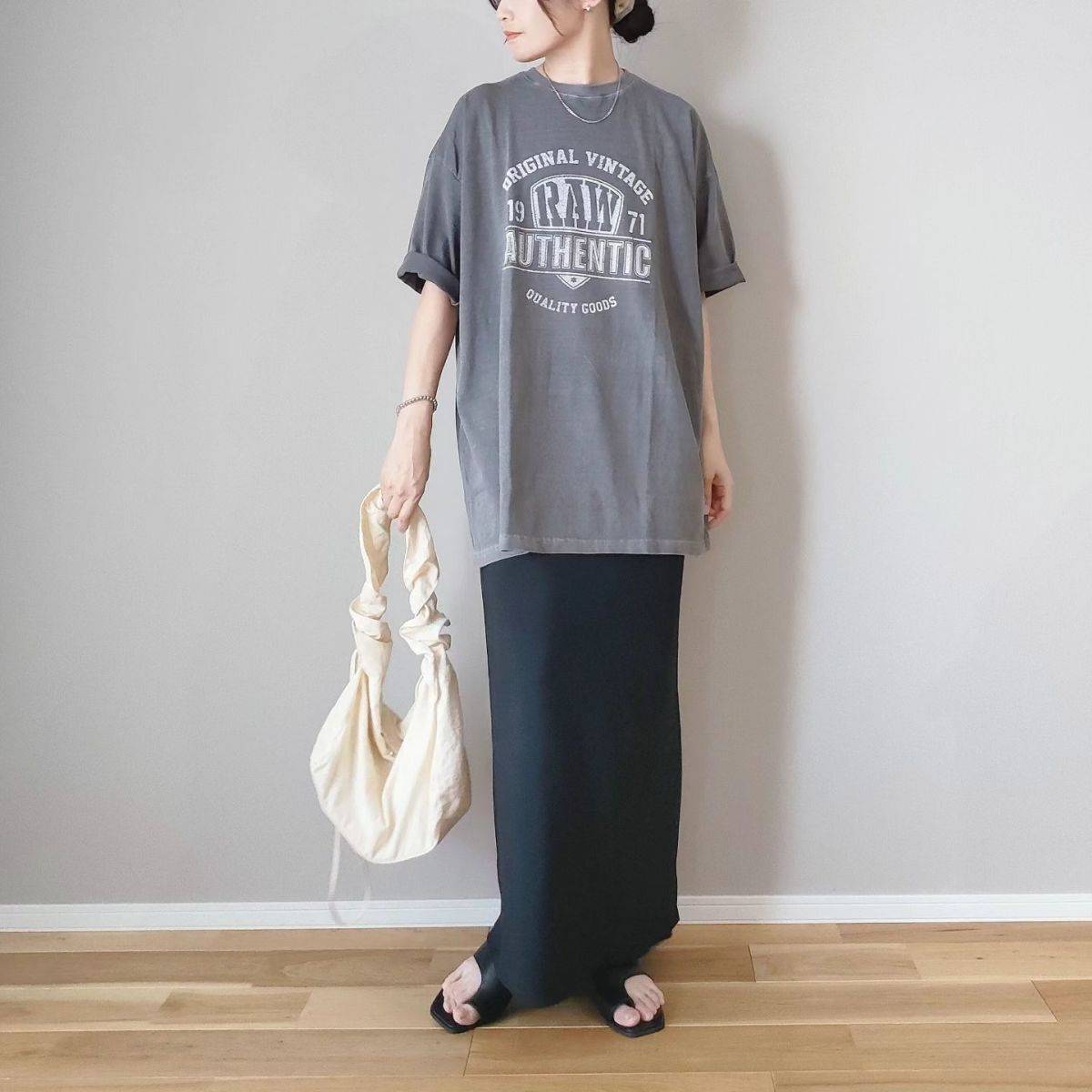 プリントTシャツを重ね着する！