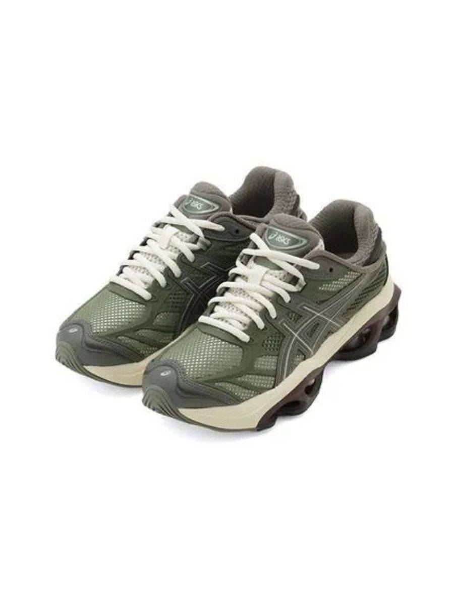 emmi　【ASICS】GEL-KINETIC 2.0