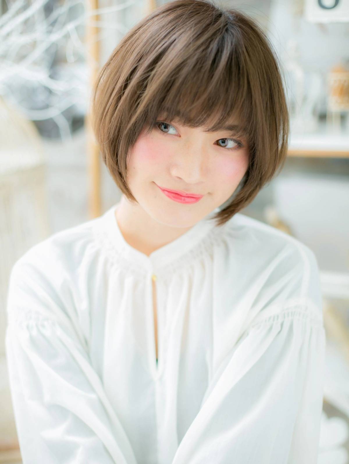 前下がりナチュラルボブ