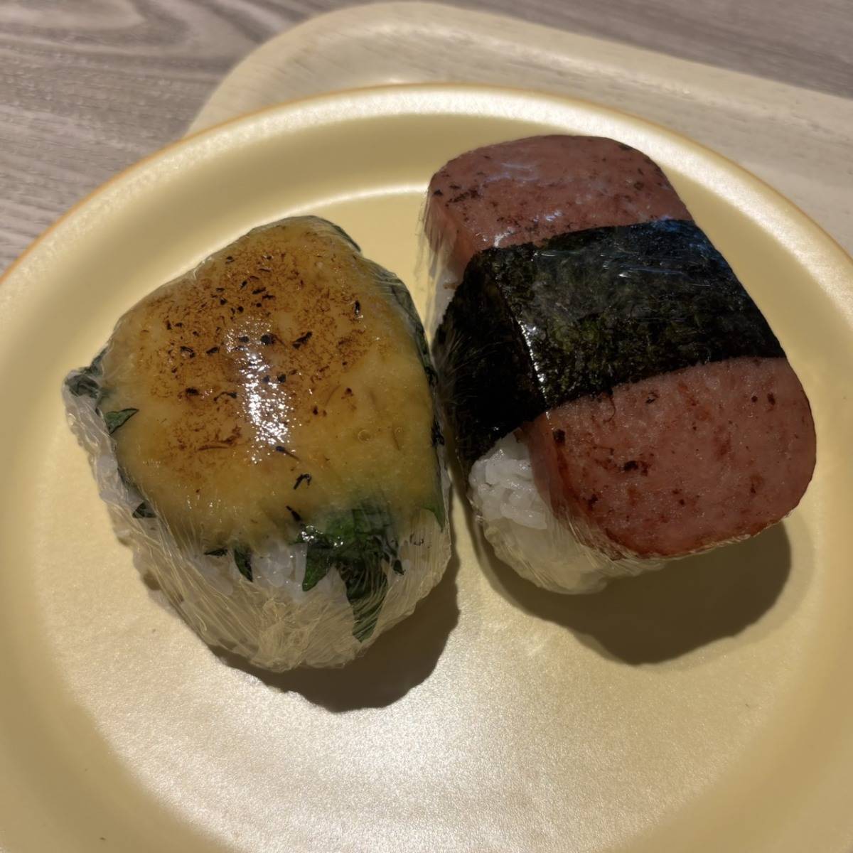 カフェ booboobooブーブーブー 阪急梅田のおにぎり