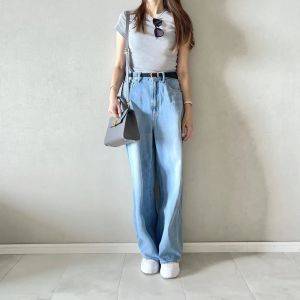 夏の外出に大活躍！ストレスフリーな「ワイドデニム」を使った大人女子コーデ #着用レビュー【2026年7月】