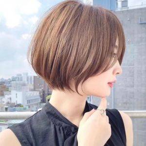 小顔見えがすごい……。アラフィフさんに似合うショート5つ〜2026初夏〜