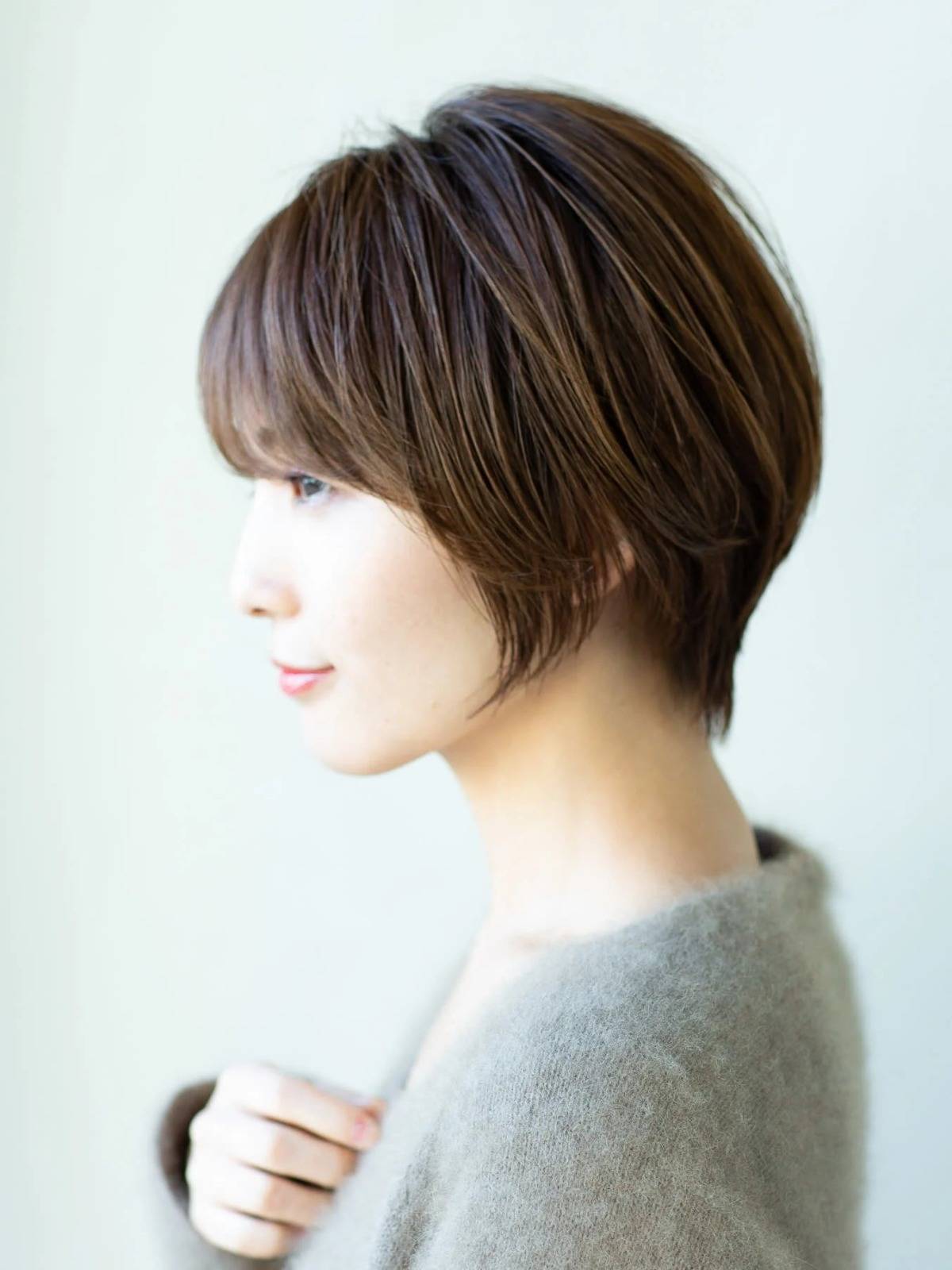 美シルエットのショート