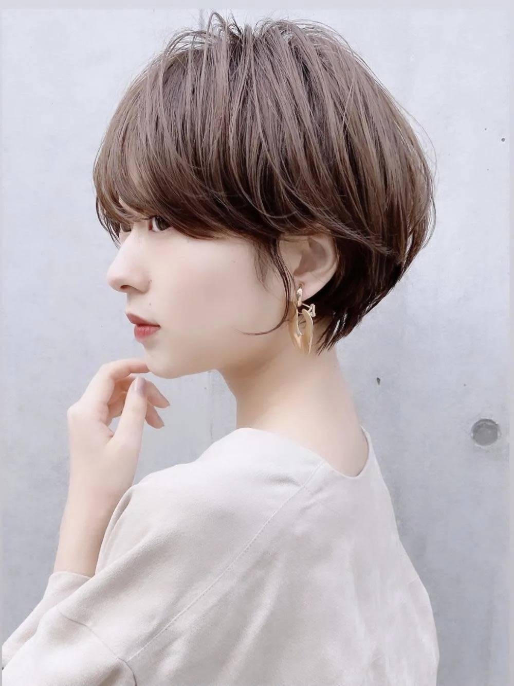 フェミニンひし形ショート