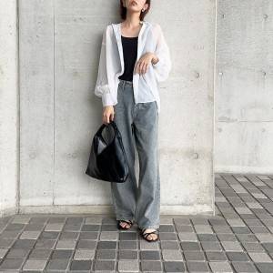 【2026年7月】50代は、マネして……。老け見えしないデニムパンツコーデ