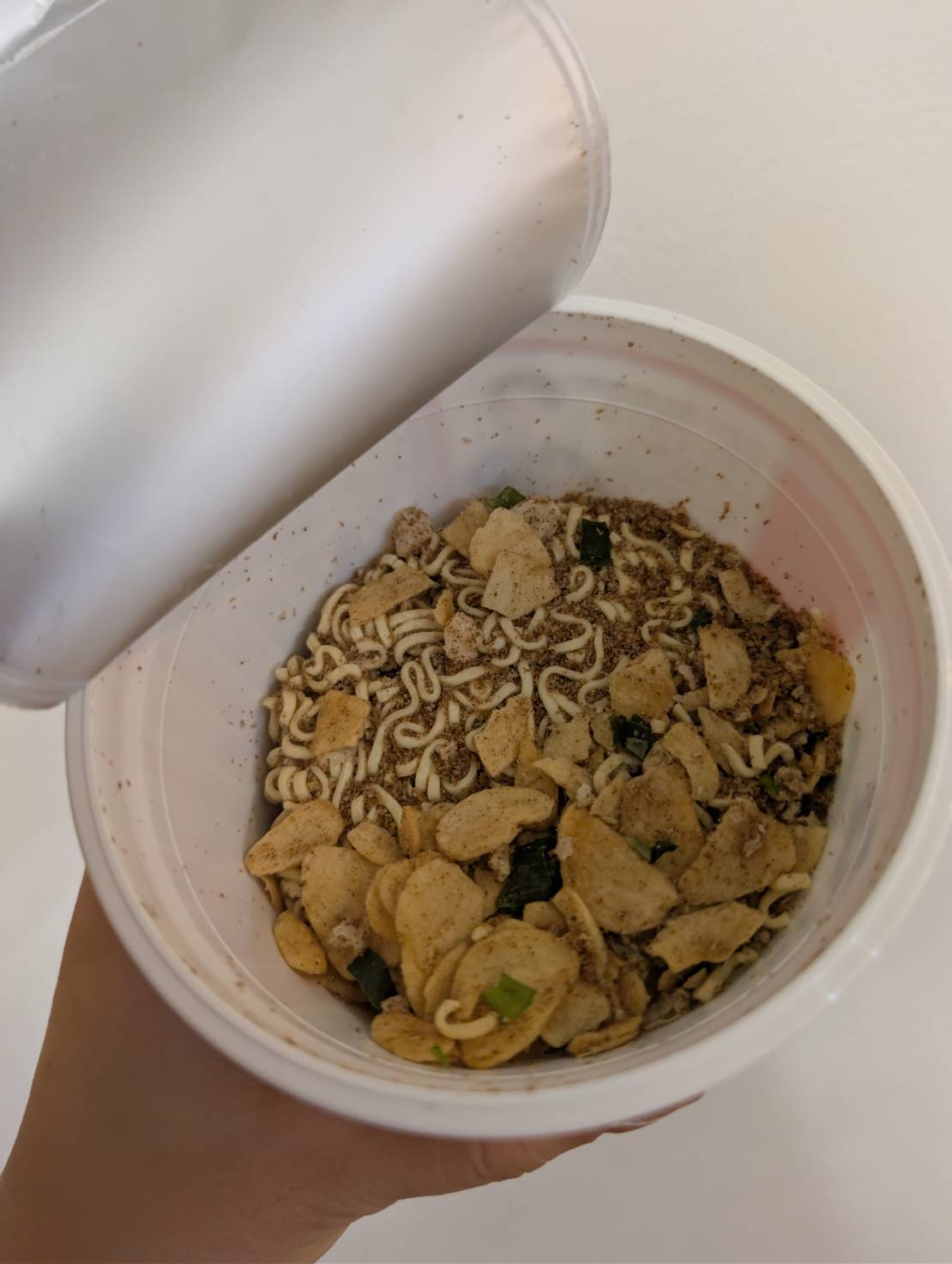 「サッポロ一番 しょうゆ味 リュウジ監修 世界で一つの爆旨にんにく」