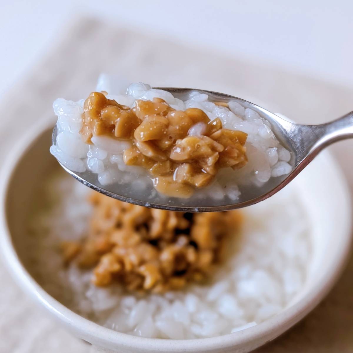 タカノフーズ公式の「納豆がゆ」のレシピ