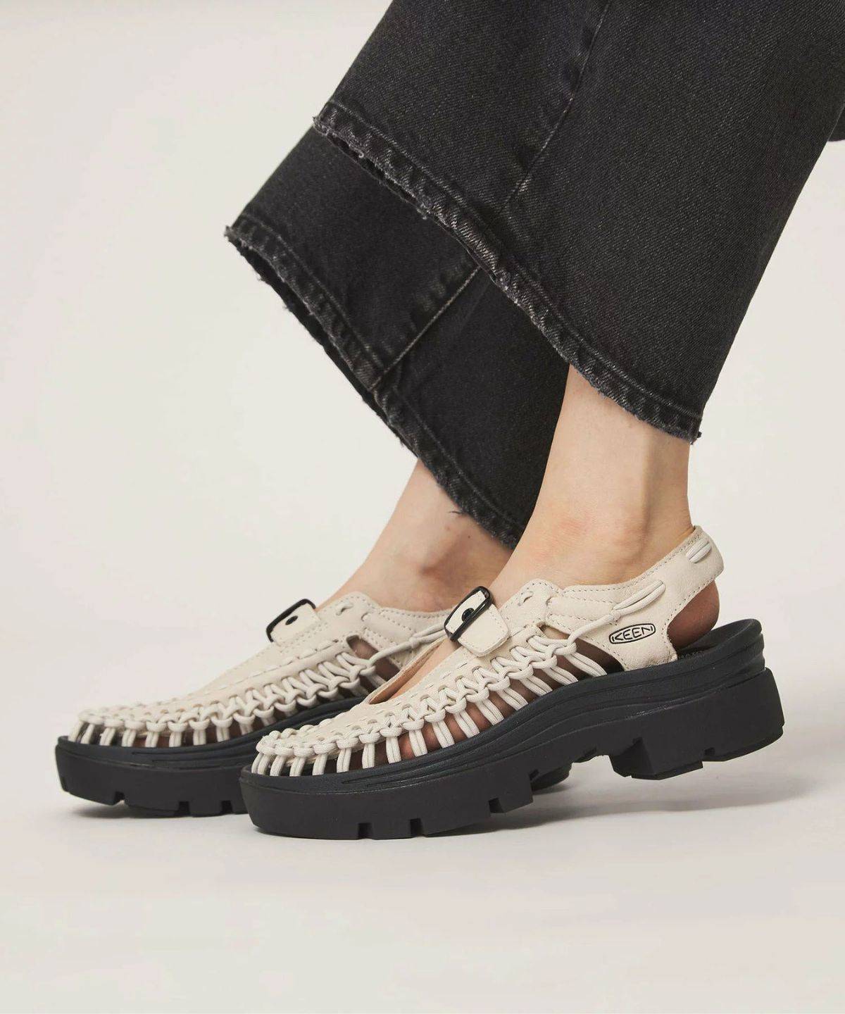 KEEN ユニーク ピーエルティー メリージェーン サンダル