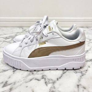 《PUMA》白スニーカーを使った、大人の垢抜けコーデ #着用レビュー【2026年7月】