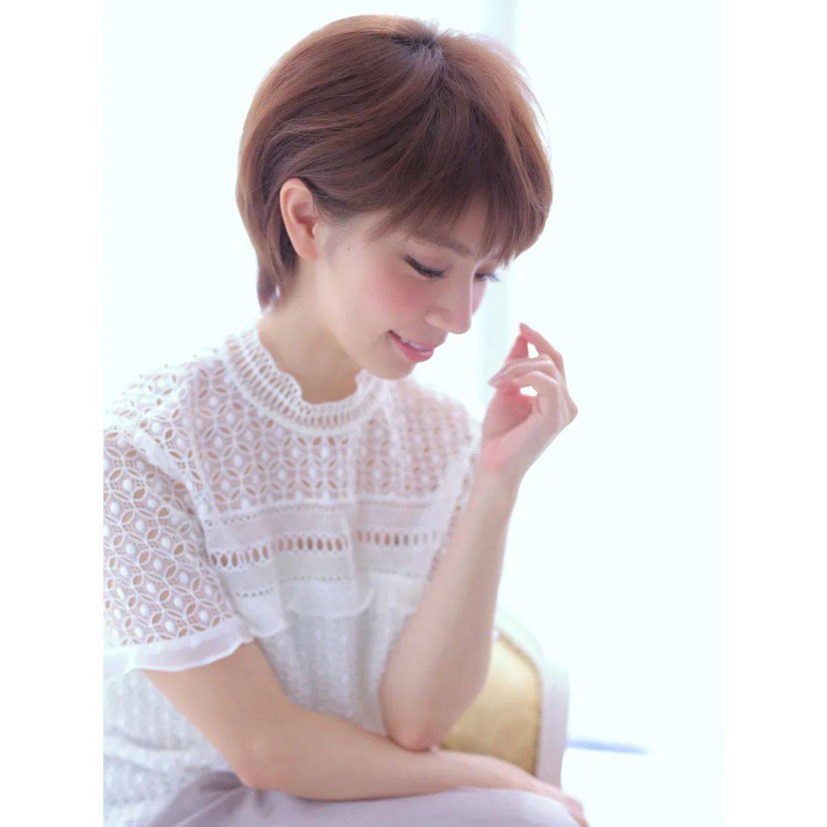 襟足長めのレイヤーショート