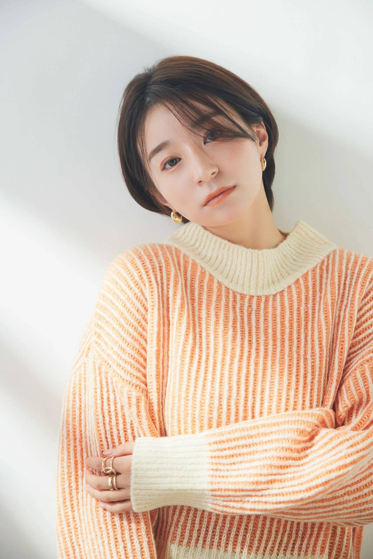 前髪長めの大人ショート