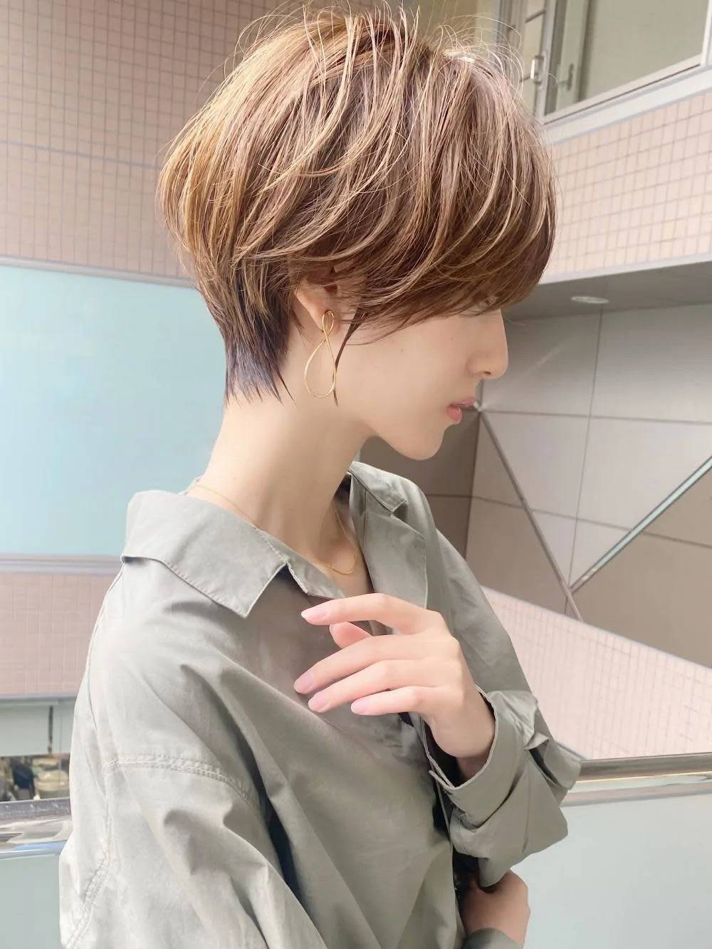 シンプルひし形ショート