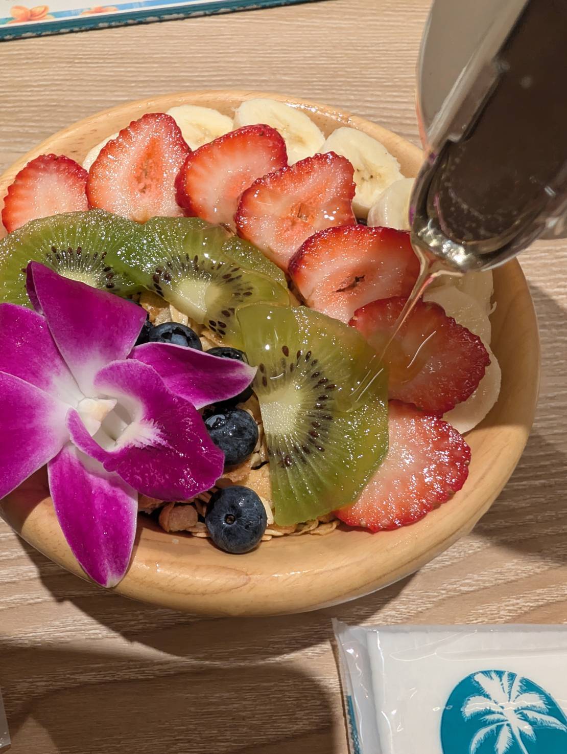 Hawaiian Cafe OluOlu 西新宿店のアサイーボウル