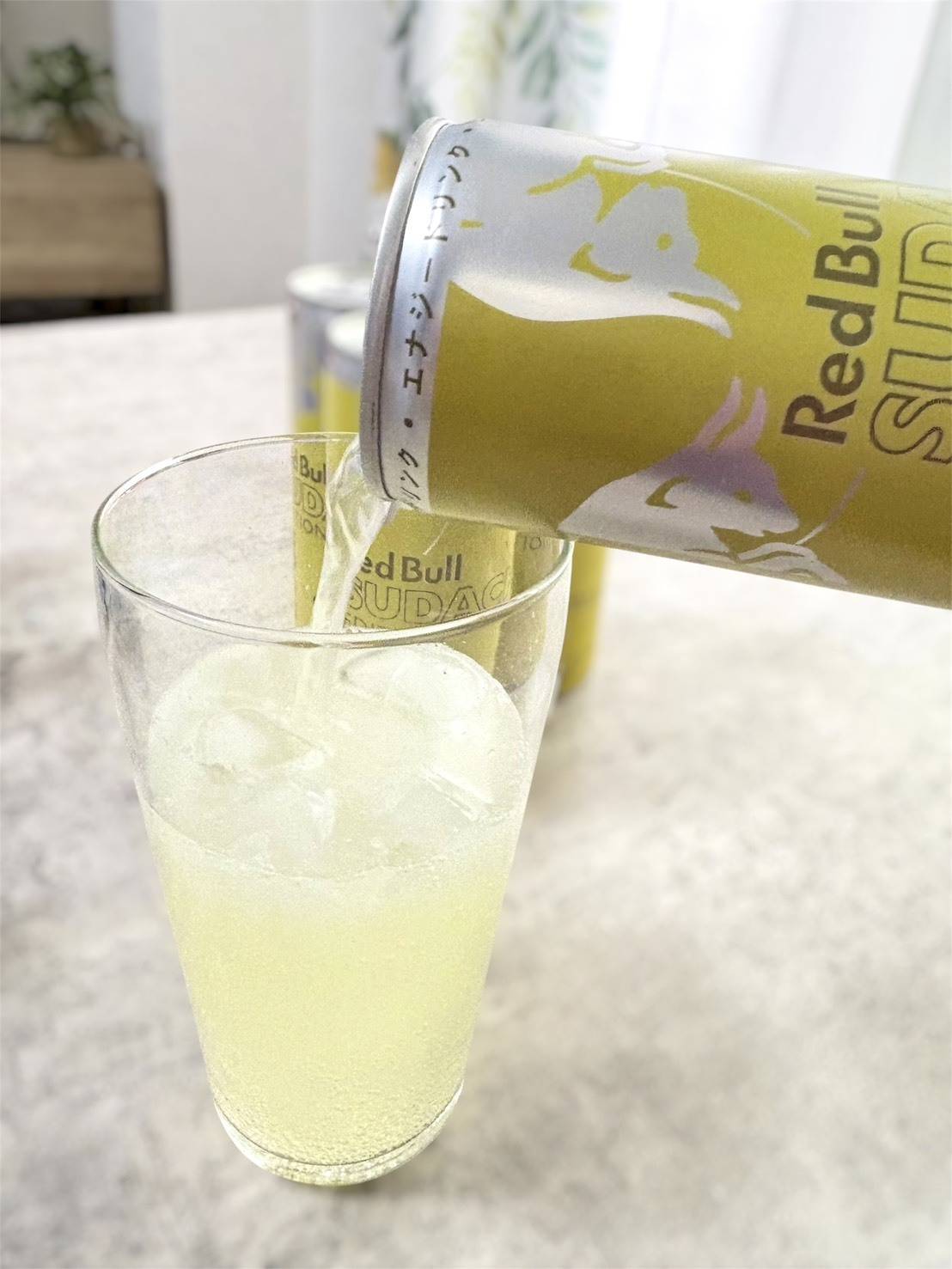 レッドブル・エナジードリンク すだちエディション
