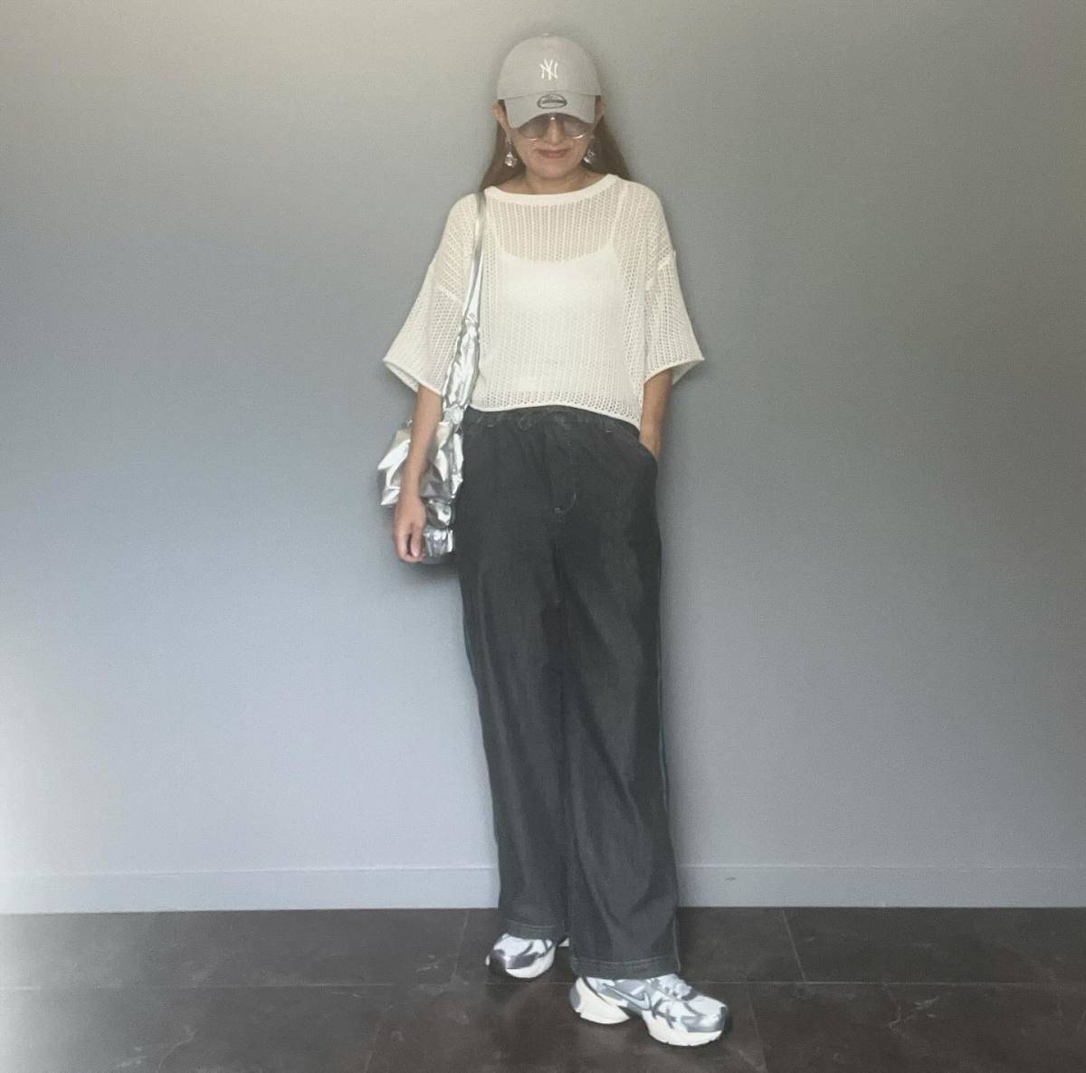 メッシュトップスを合わせて涼しげに♡