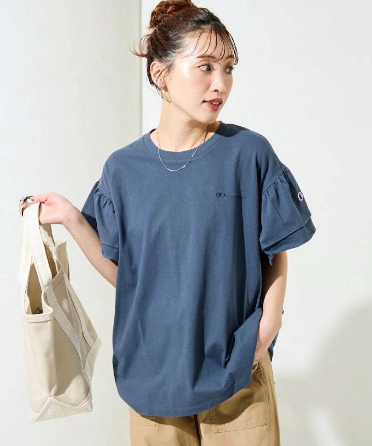 Champion フリル袖トップス