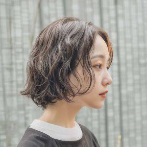 見事に白髪をカバー！40代向け老けて見えないヘアカラー5選〜2026年夏〜