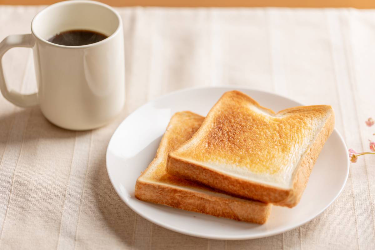 トーストとコーヒー