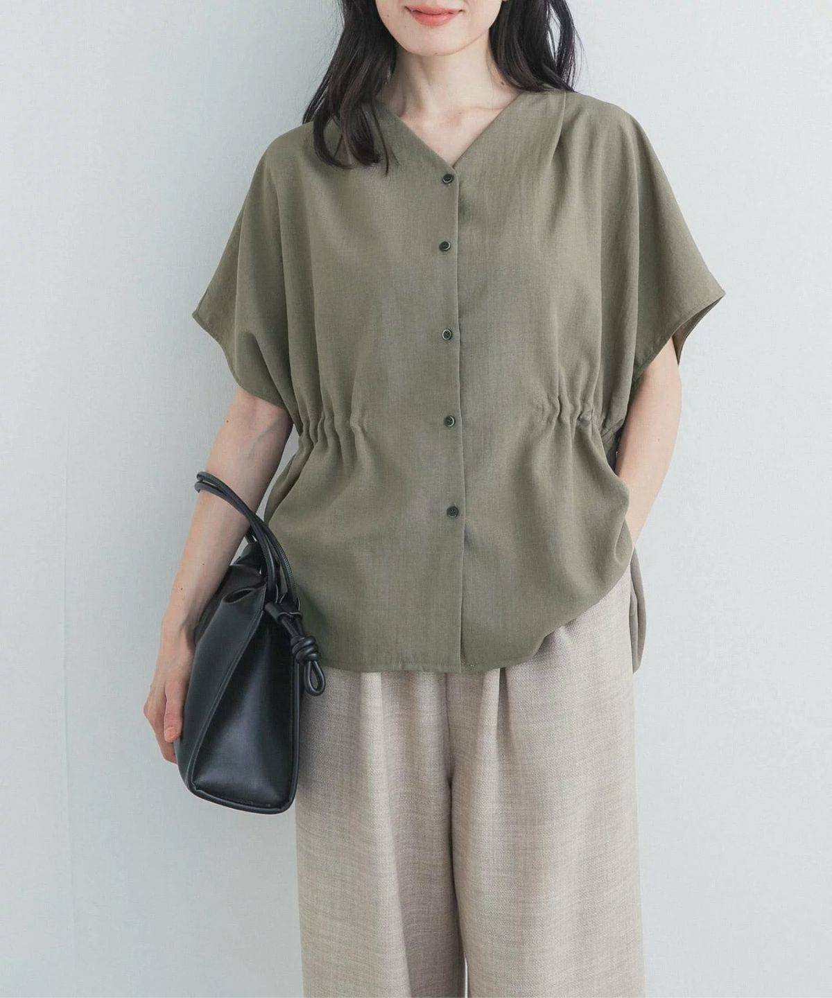 URBAN RESEARCH DOORS Vネックウエストギャザーブラウス