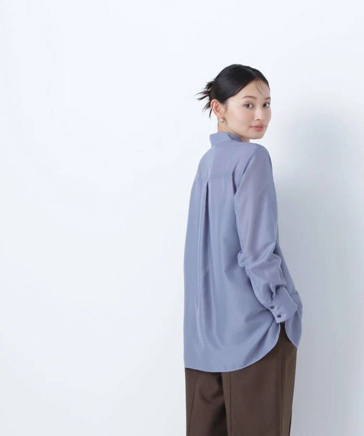 NATURAL BEAUTY BASIC シアーオーバーシャツ
